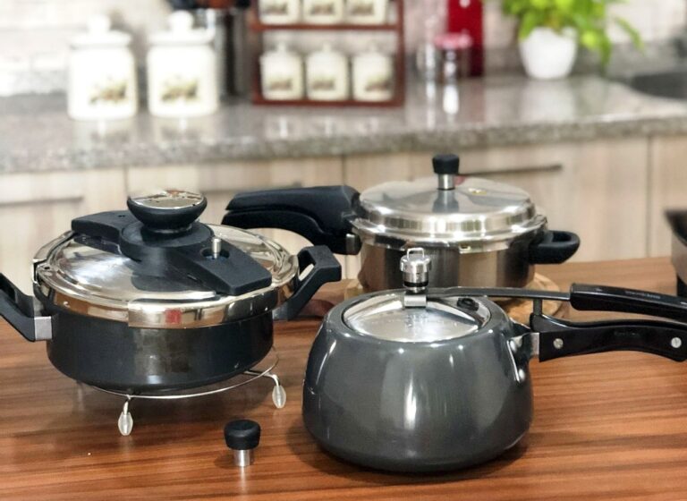 Best Pressure Cookers in India with Buying Guide